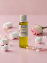 Load image into Gallery viewer, Shy Love Body Oil